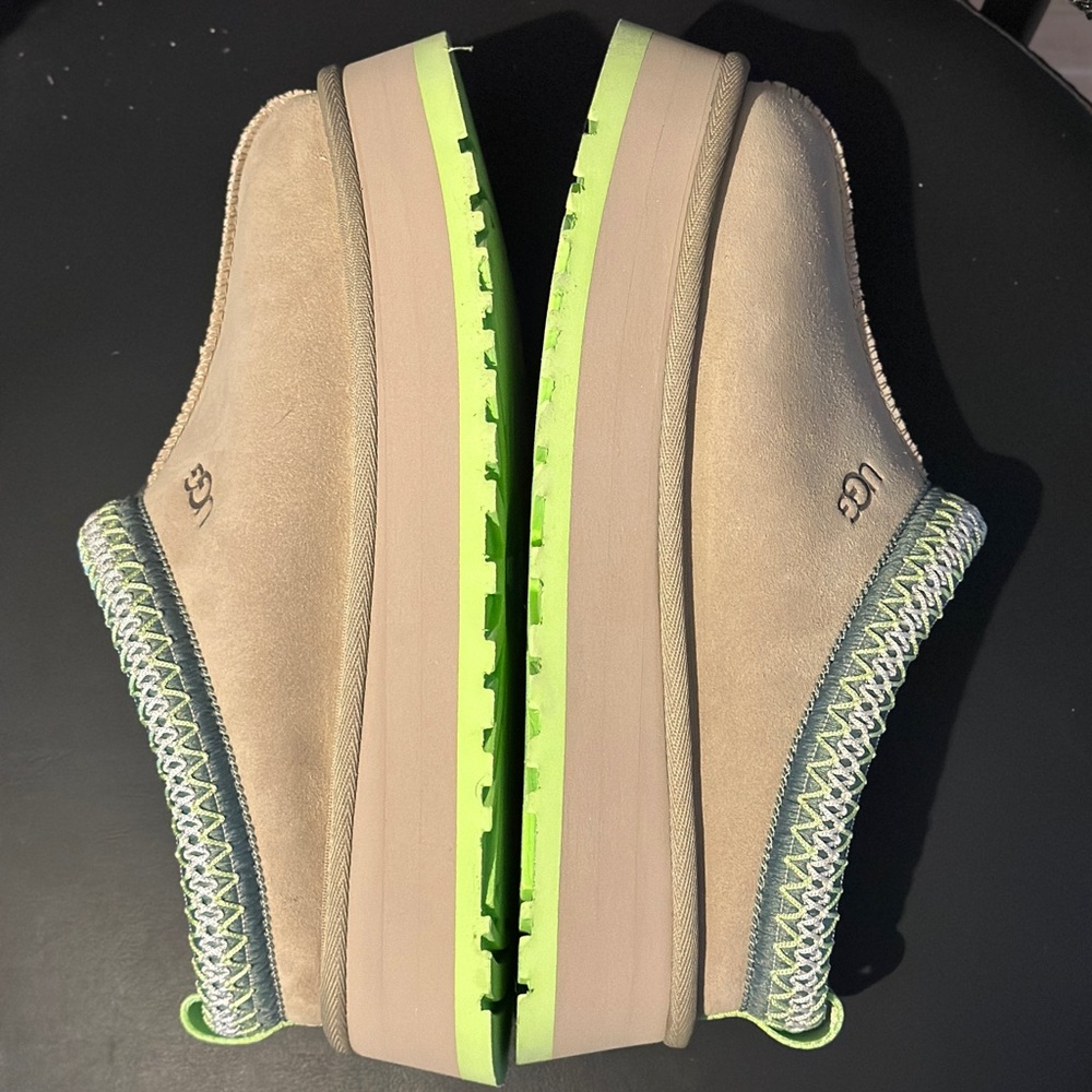 NIB - UGG Tazz Slipper Mustard Seed Neon Green Size 7 - Picture 10 of 13